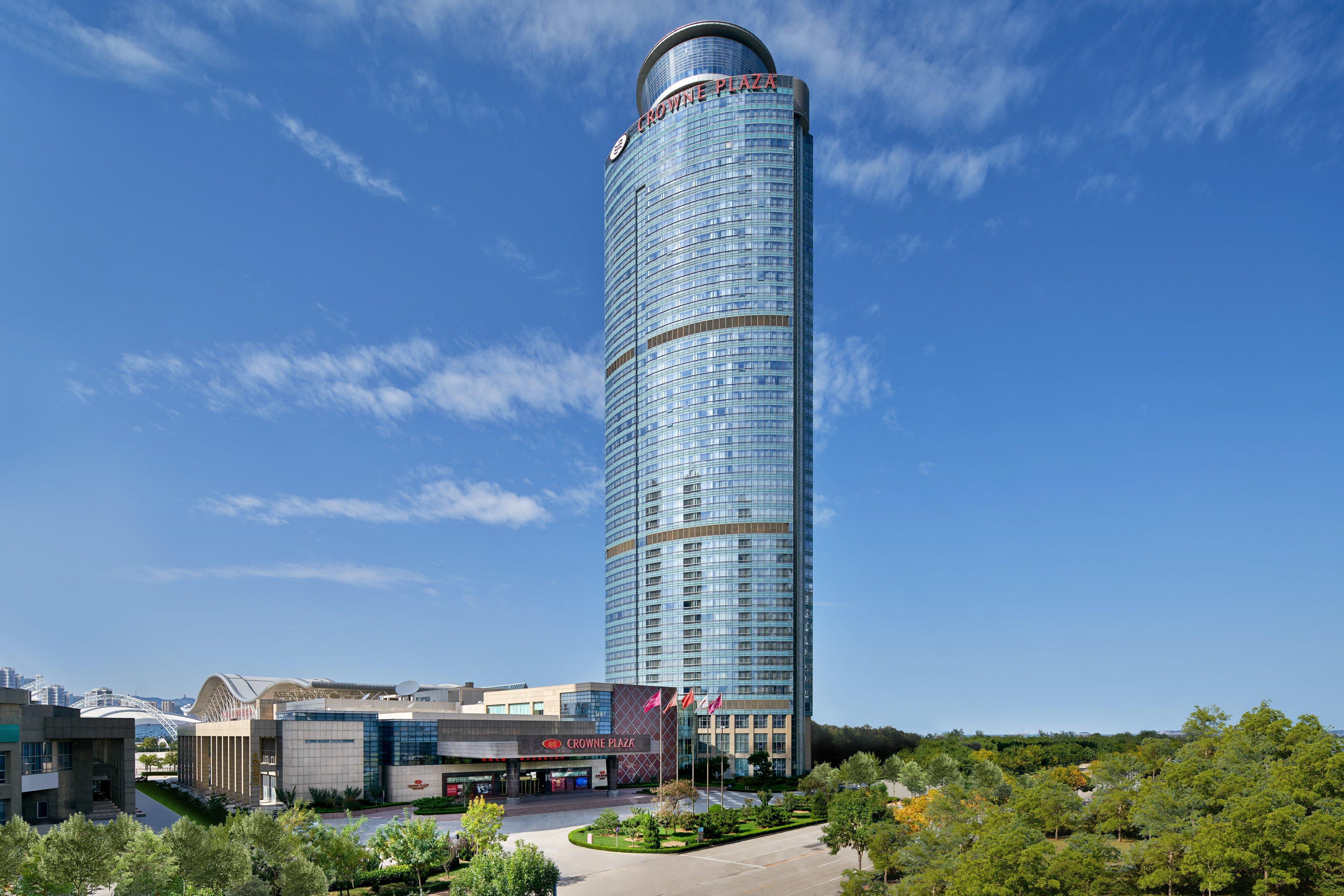 Crowne Plaza Yantai Sea View By Ihg Hotel ภายนอก รูปภาพ