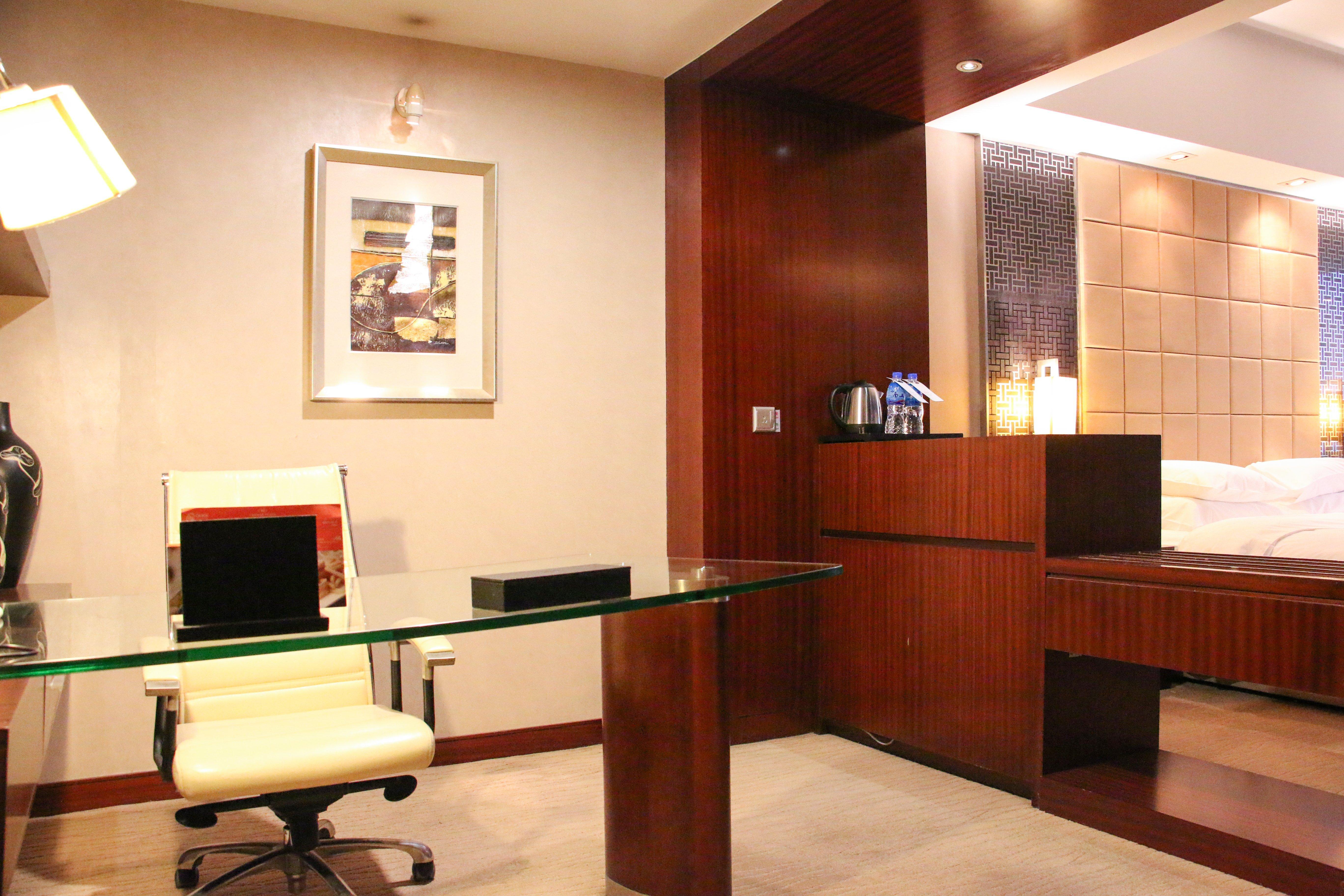 Crowne Plaza Yantai Sea View By Ihg Hotel ภายนอก รูปภาพ