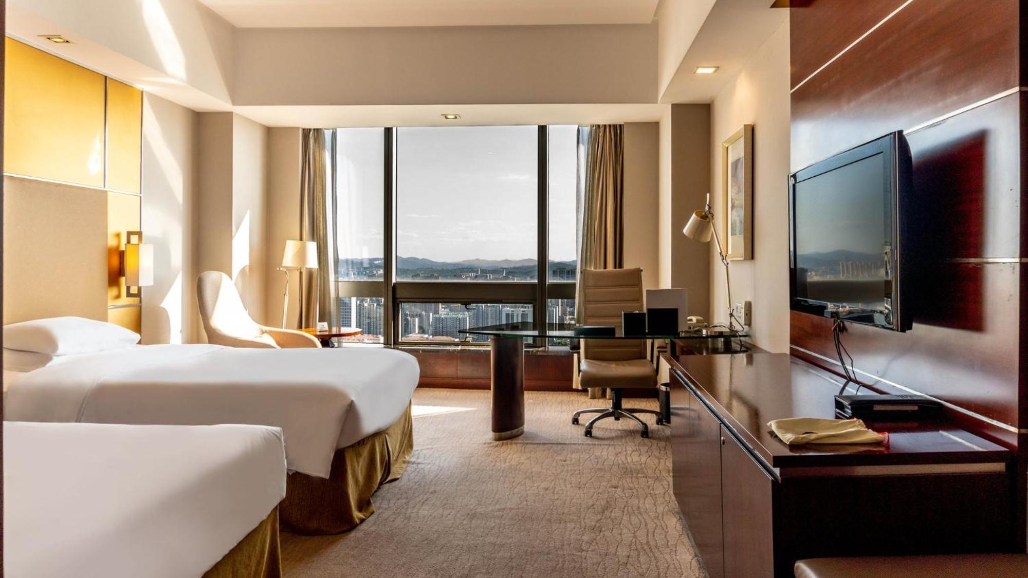 Crowne Plaza Yantai Sea View By Ihg Hotel ภายนอก รูปภาพ